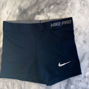 Nike pro fitted shorts